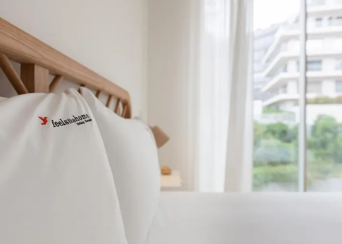 Апартаменты Flh Amoreiras Wood Design Flat *